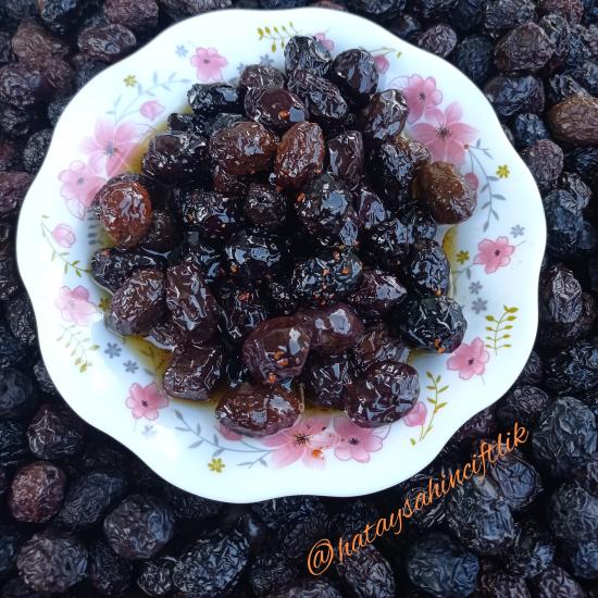 Sele Siyah Zeytin (Attun) 700 gr (Cam Kavanoz)