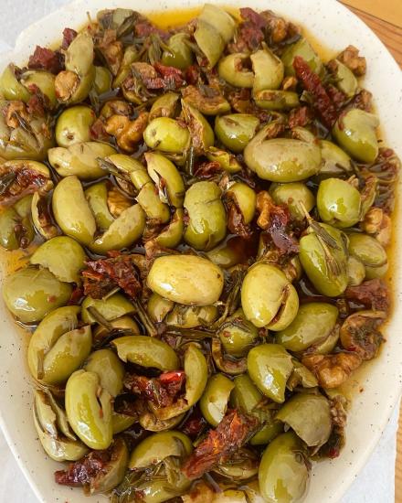 Yeşil Zeytin Salatası 450 mlg