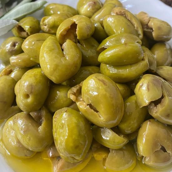 Çekirdeksiz El Kırması Yeşil Zeytin (950 Gr)